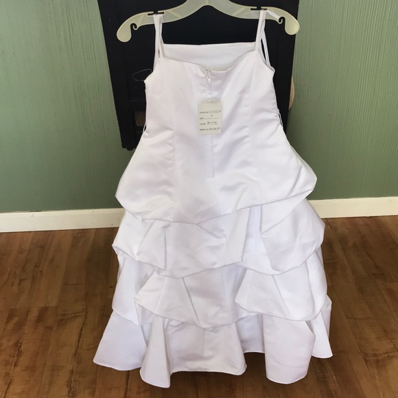 David’s Bridal Dress - Picture 2 of 4